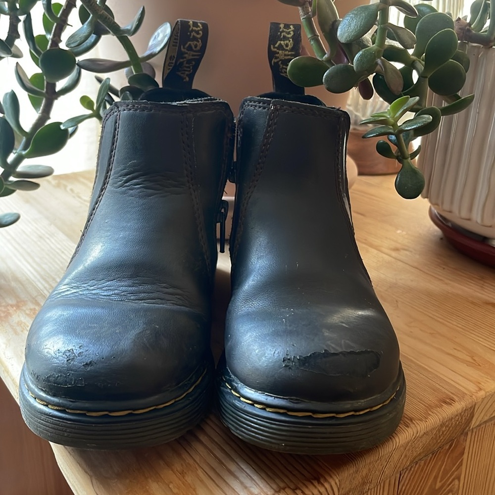 Dr. Martens crazy horse brown Leather Chelsea Boots with zippers - Picture 2 of 7
